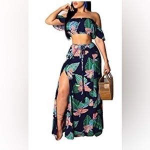 Rela Bota Sexy 2 Piece Outfit Ruffle Off Shoulder Crop Top/Skirt/Dress. Lg.